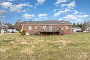 2039 Rocketts Way, Newton, NC 28658 - Photo 19