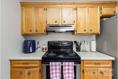 2039 Rocketts Way, Newton, NC 28658 - Photo 11