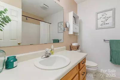 2039 Rocketts Way, Newton, NC 28658 - Photo 7