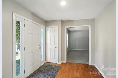 11121 Nolet Court, Charlotte, NC 28215 - Photo 5