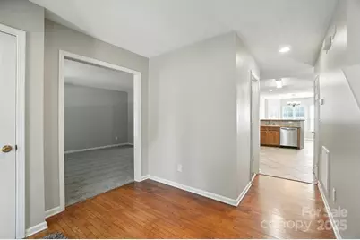 11121 Nolet Court, Charlotte, NC 28215 - Photo 3