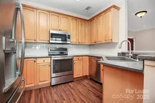 400 Church Street N, Charlotte, NC 28202 - Photo 15