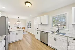 1104 Colony Ct, Gastonia, NC 28056 - Photo 13