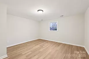 1104 Colony Ct, Gastonia, NC 28056 - Photo 25