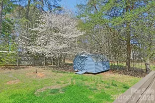 1104 Colony Ct, Gastonia, NC 28056 - Photo 35