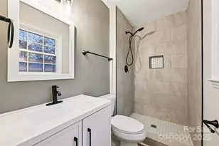 1104 Colony Ct, Gastonia, NC 28056 - Photo 31