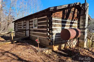 536 Hickory Springs Rd, Burnsville, NC 28714 - Photo 17