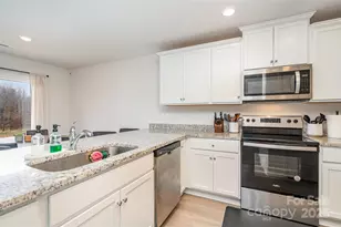 1717 Nia Rd, Charlotte, NC 28215 - Photo 9