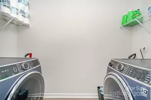 1717 Nia Rd, Charlotte, NC 28215 - Photo 23