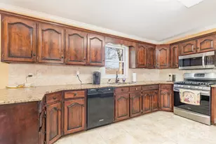 2640 Petersburg Ct, Gastonia, NC 28056 - Photo 3