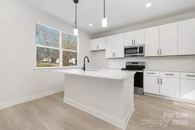 264 N Lackey Street, Statesville, NC 28677 - Photo 3