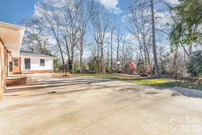 1210 Brookwood Drive, Shelby, NC 28150 - Photo 5