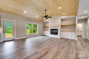 12 Gracie Rose St, Clyde, NC 28721 - Photo 3