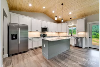 12 Gracie Rose Street, Clyde, NC 28721 - Photo 11