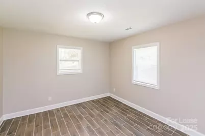 4700 Lawrence Orr Road, Charlotte, NC 28212 - Photo 11