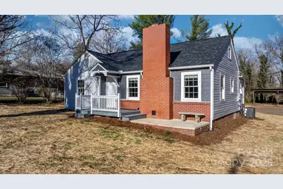 1226 Plaza Street NW, Lenoir, NC 28645 - Photo 3