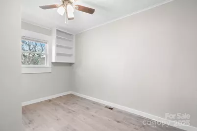 1226 Plaza Street NW, Lenoir, NC 28645 - Photo 15