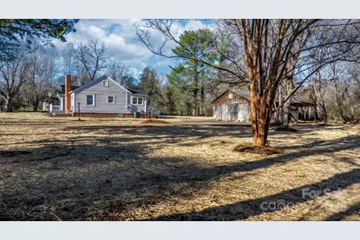 1226 Plaza Street NW, Lenoir, NC 28645 - Photo 5