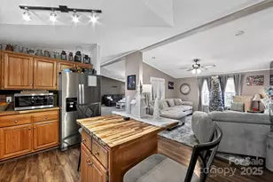 19 Morton Ln, Asheville, NC 28806 - Photo 15