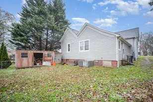 305 S Gaston St, Dallas, NC 28034 - Photo 43