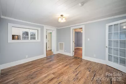 305 S Gaston Street, Dallas, NC 28034 - Photo 33