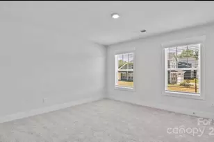 118 Canary Ln, Mooresville, NC 28115 - Photo 9