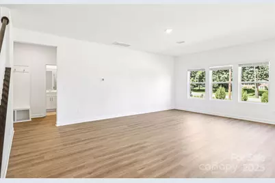 834 Santina Avenue, York, SC 29745 - Photo 9