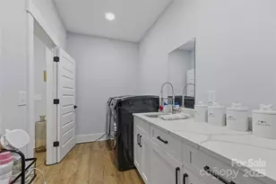 2062 Vineyard Ests Ln, Lincolnton, NC 28690 - Photo 19