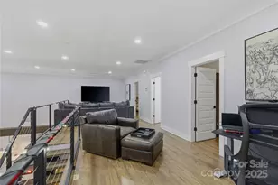 2062 Vineyard Ests Ln, Lincolnton, NC 28690 - Photo 21