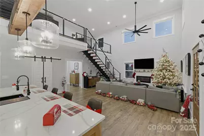 2062 Vineyard Estates Lane, Lincolnton, NC 28690 - Photo 7