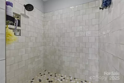 2062 Vineyard Estates Lane, Lincolnton, NC 28690 - Photo 17