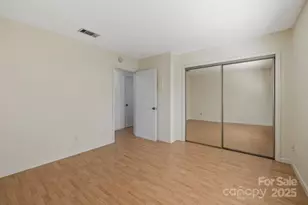 521 Courtwood Ln, Hendersonville, NC 28739 - Photo 17