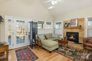 477 Probart St, Brevard, NC 28712 - Photo 7