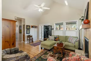 477 Probart St, Brevard, NC 28712 - Photo 9