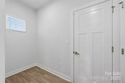 4711 Green Mountain Drive, Charlotte, NC 28215 - Photo 19