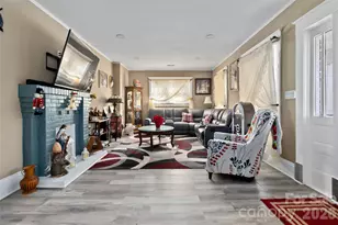 224 E Steele St, Salisbury, NC 28144 - Photo 5