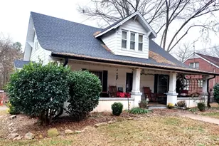 623 4th Ave SW, Hickory, NC 28602 - Photo 1