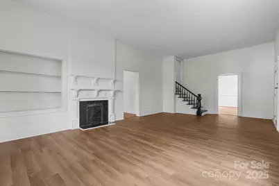 301 W Central Street, Maxton, NC 28364 - Photo 41