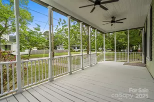 301 W Central St, Maxton, NC 28364 - Photo 35