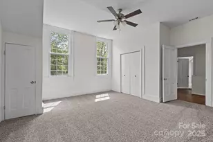 301 W Central St, Maxton, NC 28364 - Photo 5