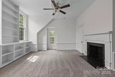 301 W Central Street, Maxton, NC 28364 - Photo 13