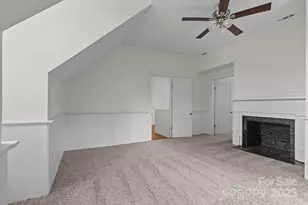 301 W Central St, Maxton, NC 28364 - Photo 11