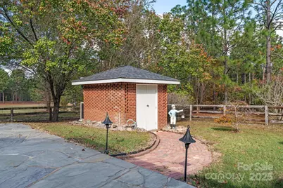 2000 Airport Road, Carthage, NC 28327 - Photo 5