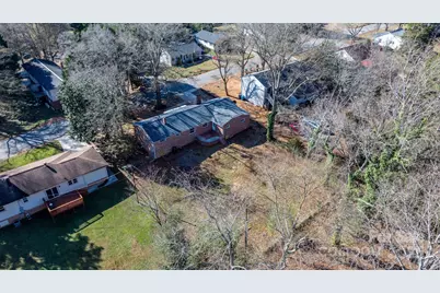411 20th Avenue NE, Hickory, NC 28601 - Photo 37