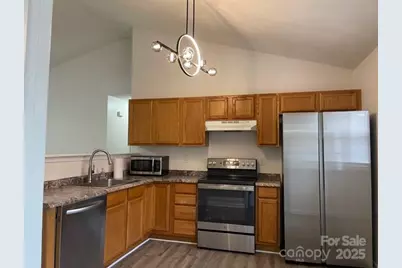 131 Island Terrace Road, Statesville, NC 28677 - Photo 5