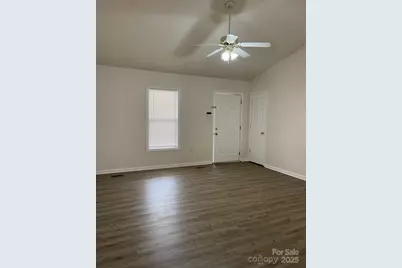 131 Island Terrace Road, Statesville, NC 28677 - Photo 11