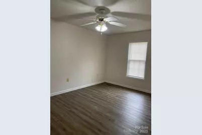 131 Island Terrace Road, Statesville, NC 28677 - Photo 15