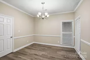 3818 Yorkford Dr, Charlotte, NC 28269 - Photo 7