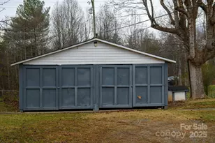 3235 Bee Mountain Rd, Lenoir, NC 28645 - Photo 23