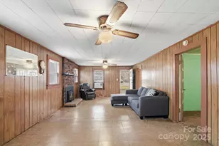 3235 Bee Mountain Rd, Lenoir, NC 28645 - Photo 9